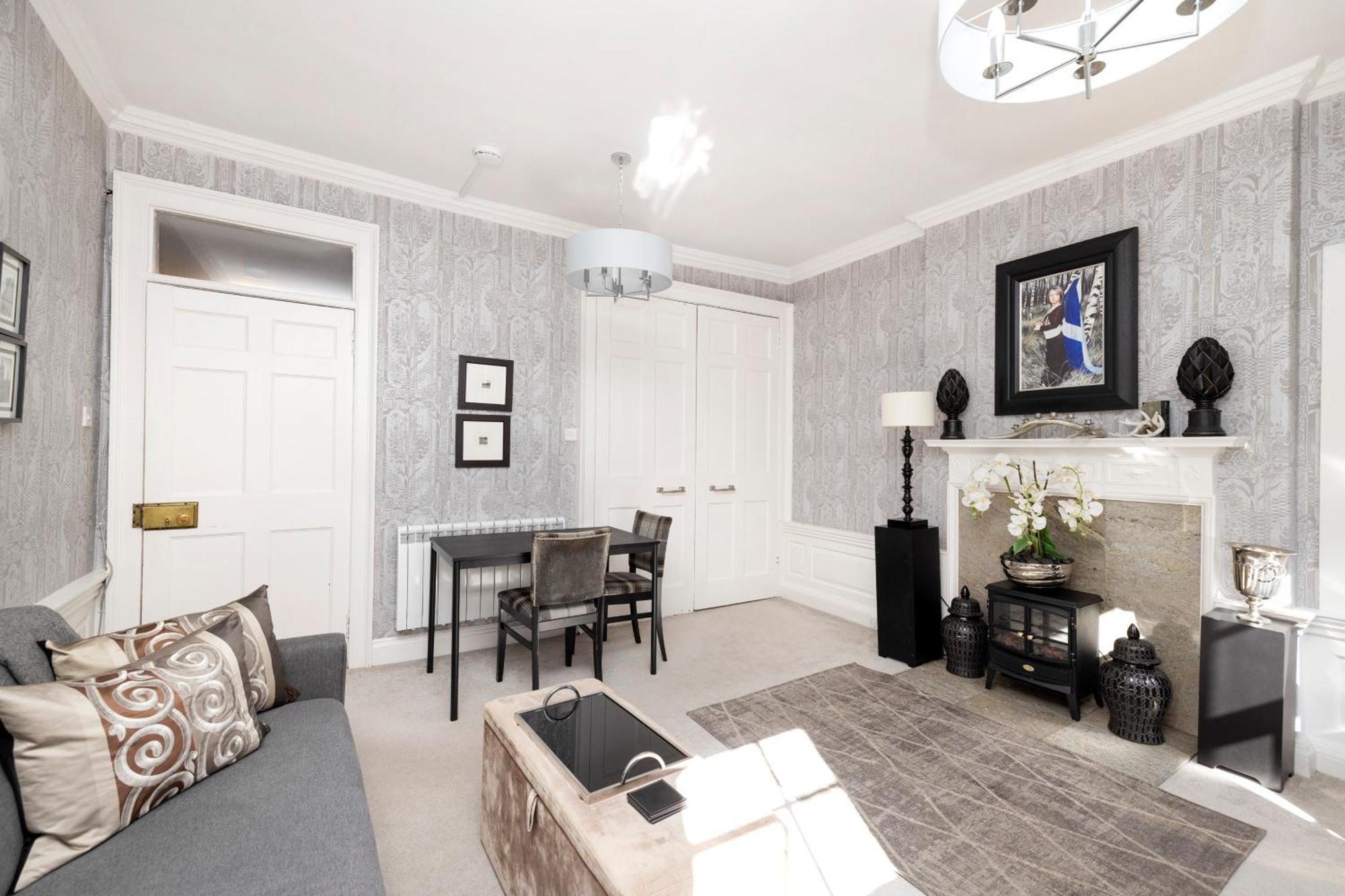 Joivy Exclusive Apartment At The Heart Of New Town エディンバラ エクステリア 写真